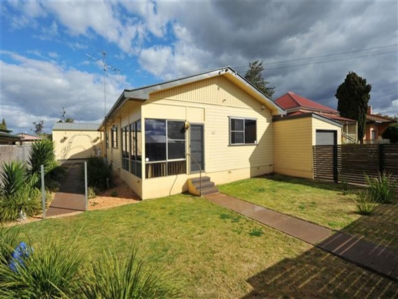 422 Alderley Street, Harristown QLD 4350