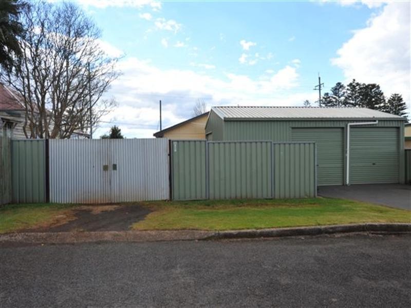 422 Alderley Street, Harristown QLD 4350