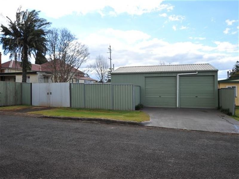 422 Alderley Street, Harristown QLD 4350