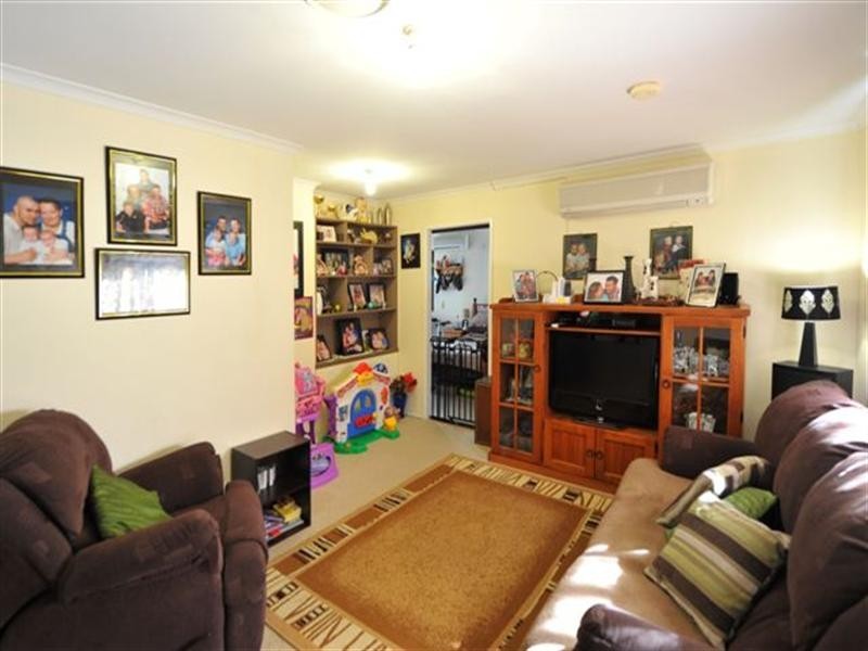 42 Redwood Street, Newtown QLD 4350