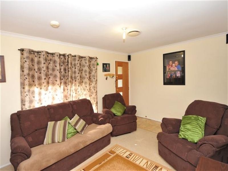 42 Redwood Street, Newtown QLD 4350