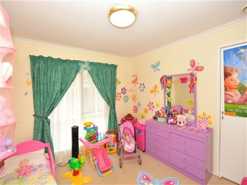 42 Redwood Street, Newtown QLD 4350