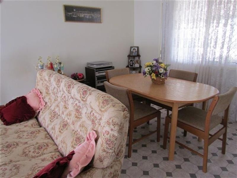 6 Gainsborough Drive, Glenvale QLD 4350