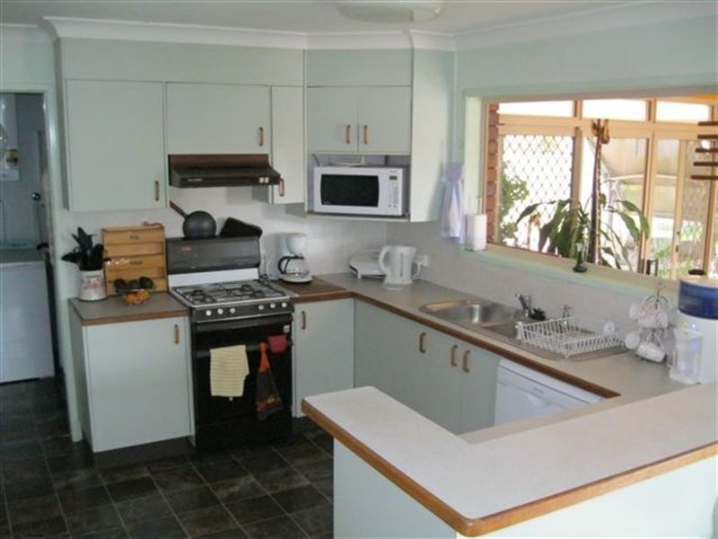 12 Paull Street, Wilsonton QLD 4350