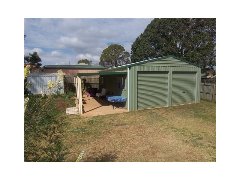 14 Dwyer Street, Harlaxton QLD 4350