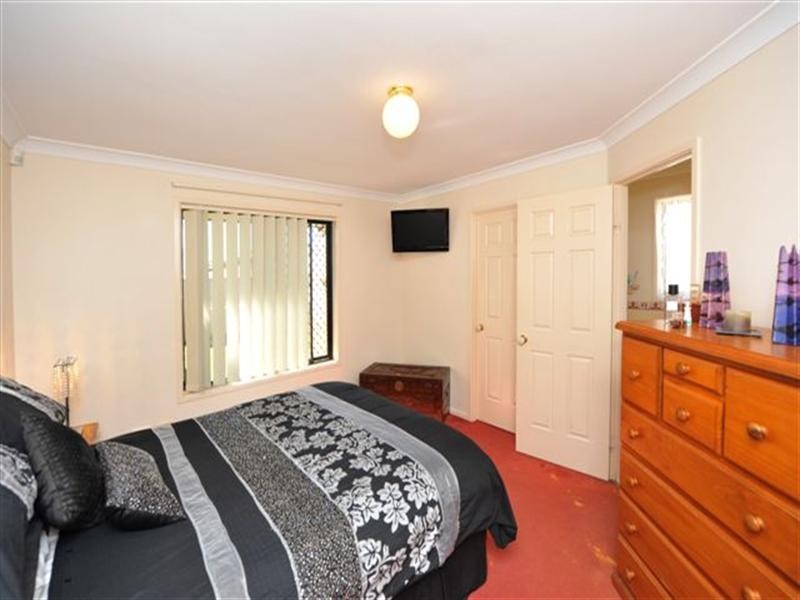 19 Biscay Crescent, Glenvale QLD 4350