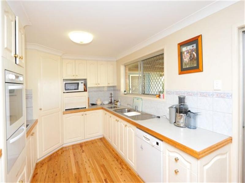35 Euston Road, Glenvale QLD 4350