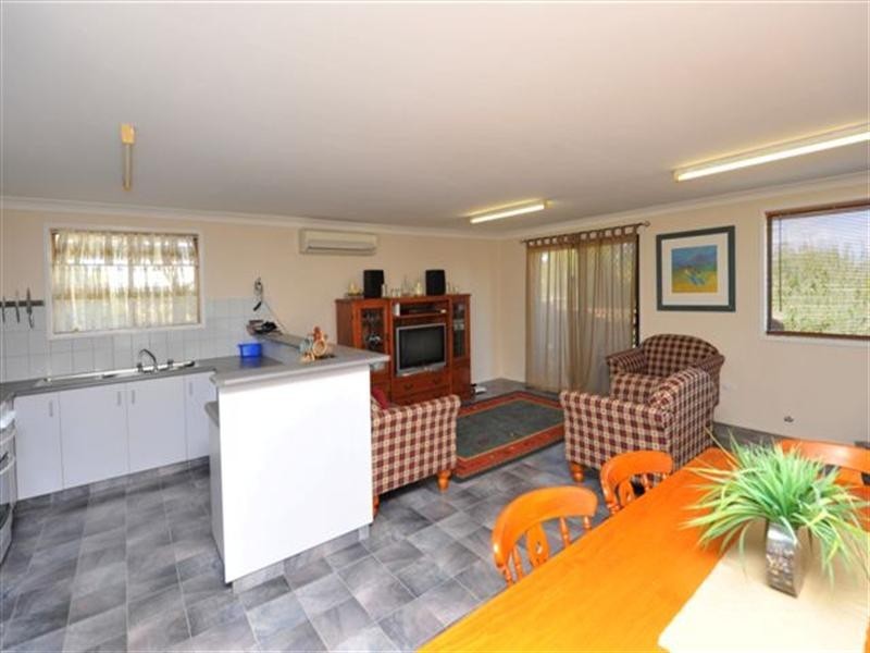 142 Main Street, Westbrook QLD 4350