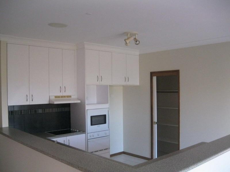 54 Bouganvillea Drive, Middle Ridge QLD 4350