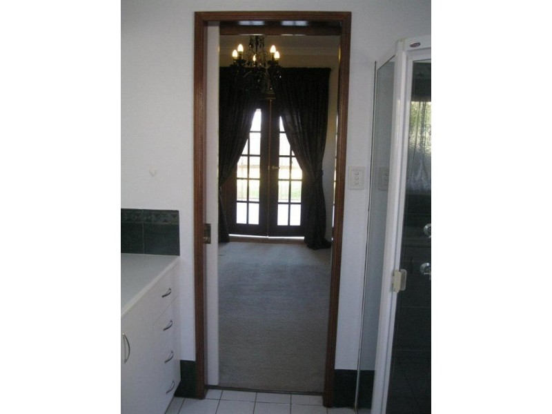 54 Bouganvillea Drive, Middle Ridge QLD 4350