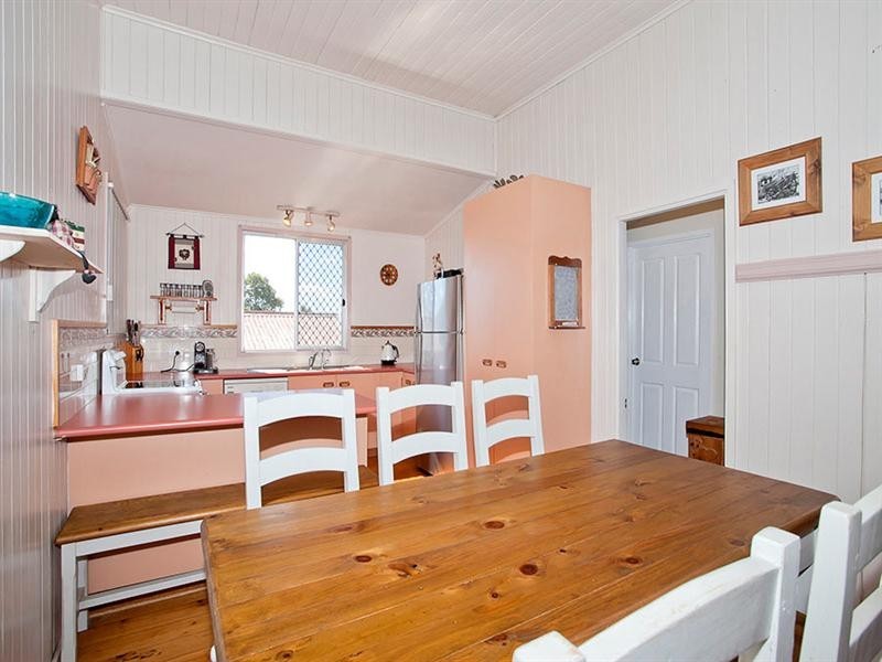 195 Taylor Street, Wilsonton QLD 4350