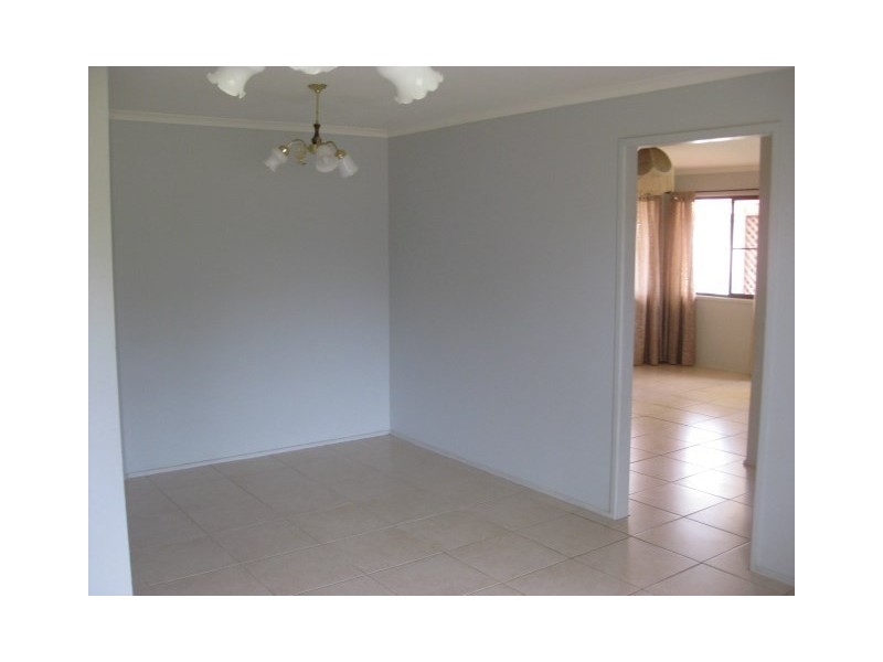 348 West Street, Kearneys Spring QLD 4350