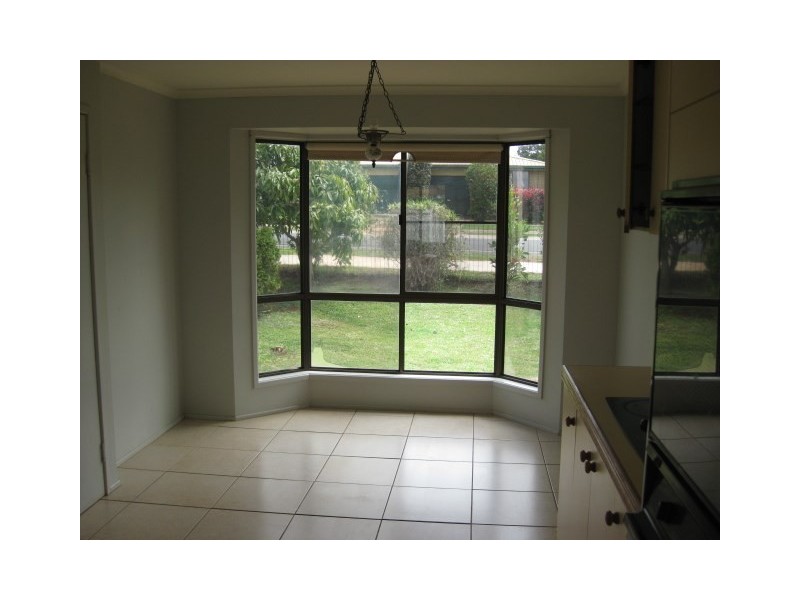 348 West Street, Kearneys Spring QLD 4350