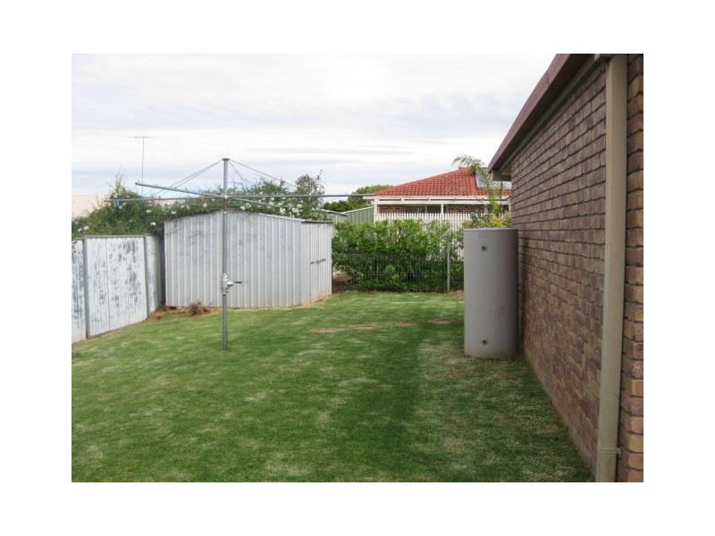 348 West Street, Kearneys Spring QLD 4350