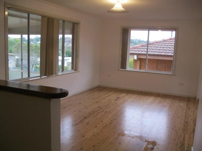 18 Loch Street, Centenary Heights QLD 4350