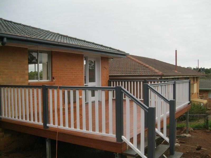 18 Loch Street, Centenary Heights QLD 4350