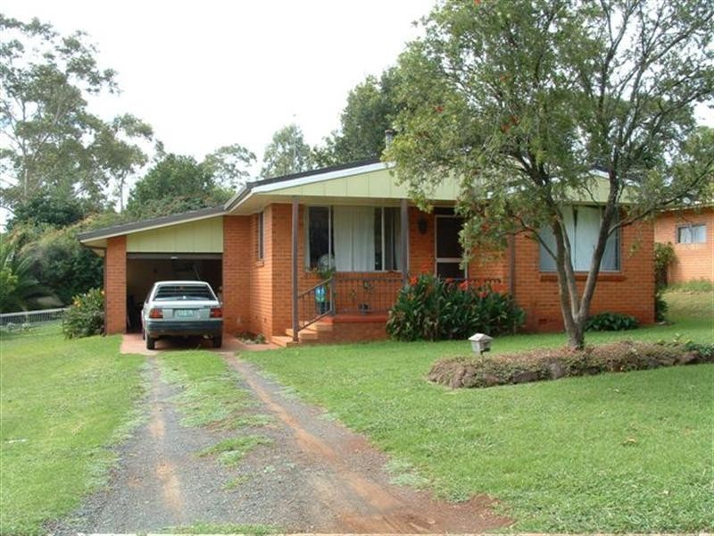 6 Priest Street, Rockville QLD 4350