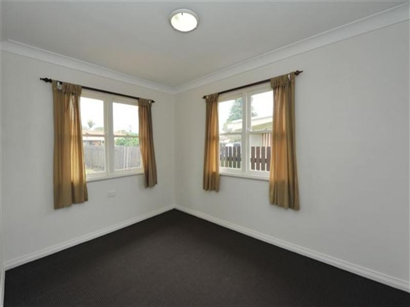 20 Tomkinson Street, Wilsonton QLD 4350