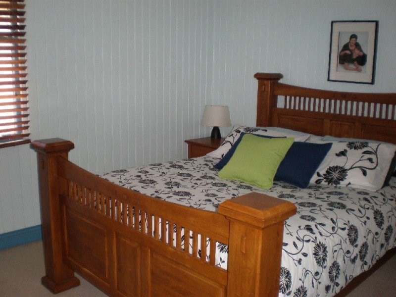 16 Kennedy Street, North Toowoomba QLD 4350