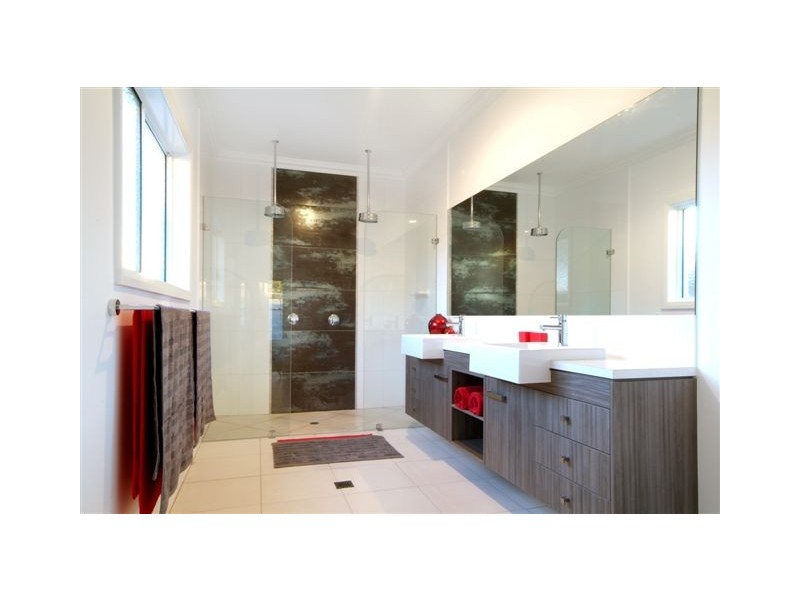 39 Pelican Drive, Rangeville QLD 4350