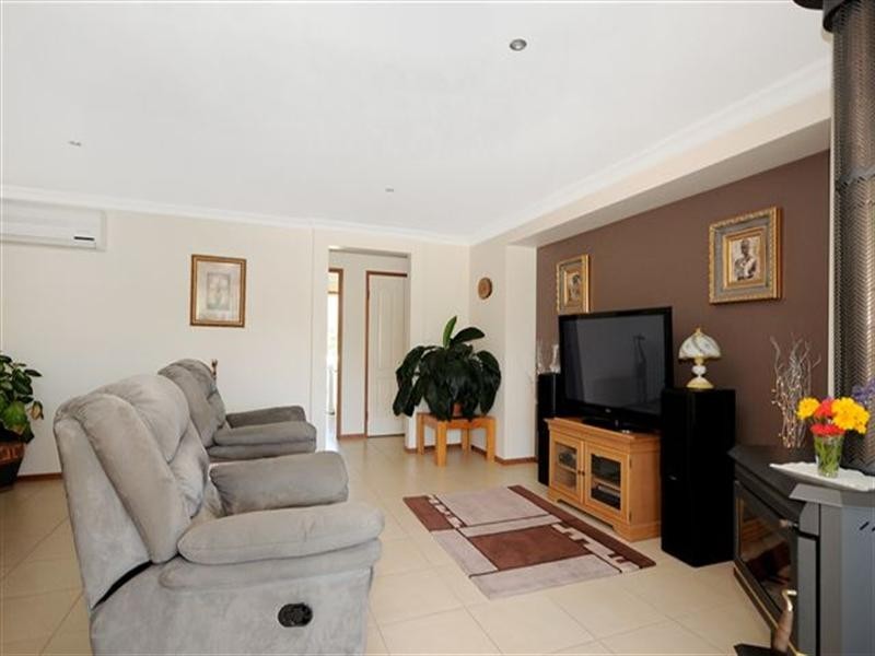 5 Lewis Drive, Meringandan West QLD 4352