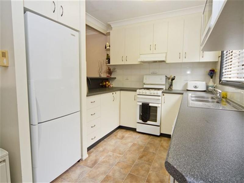 Unit 3/251 Herries Street, Newtown QLD 4350