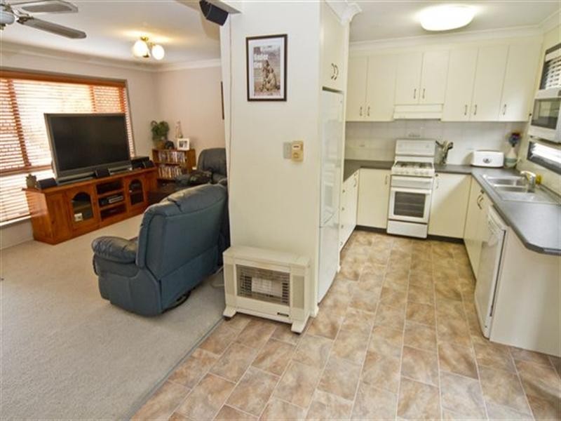 Unit 3/251 Herries Street, Newtown QLD 4350