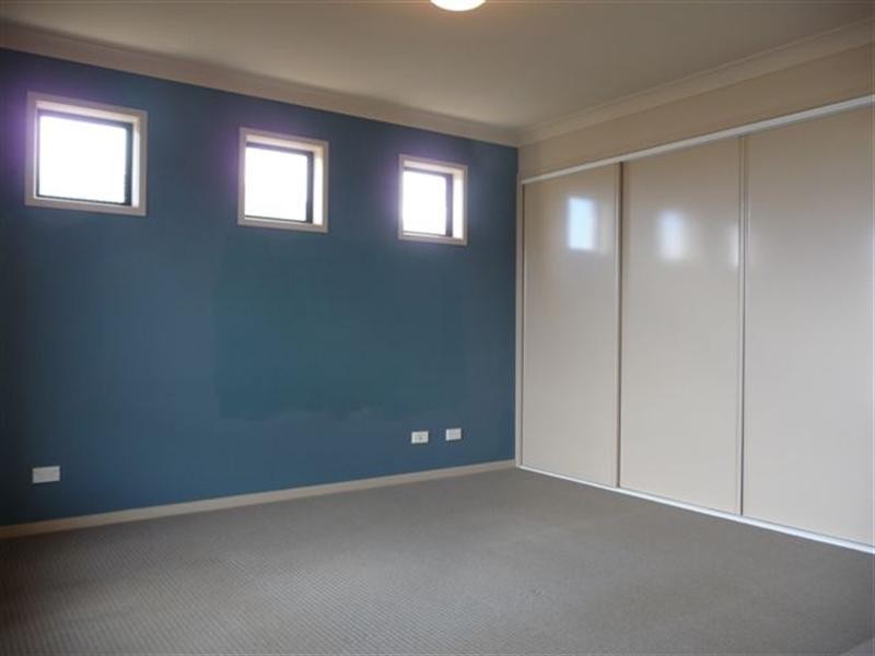 1 and 2/89 Wuth Street, Darling Heights QLD 4350