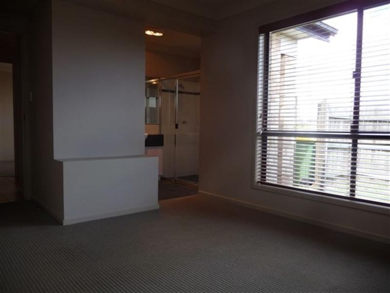 2/89 Wuth Street, Darling Heights QLD 4350