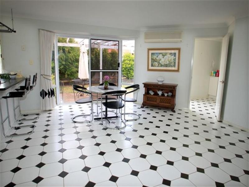 6 Hoad Court, Rangeville QLD 4350