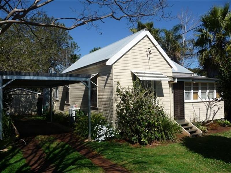 60 Drummond Street, Rangeville QLD 4350