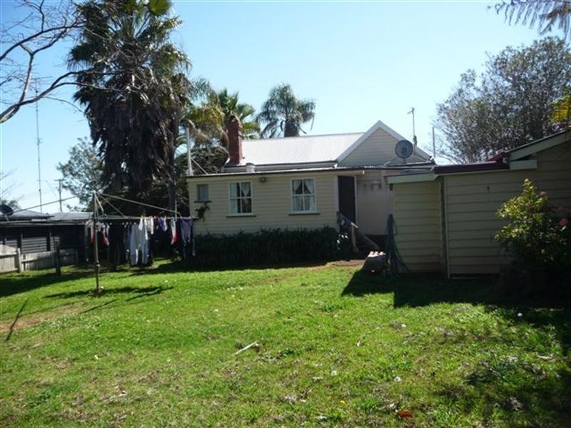 60 Drummond Street, Rangeville QLD 4350