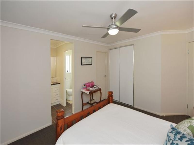 32 Elizabeth Kenny Court, Harristown QLD 4350