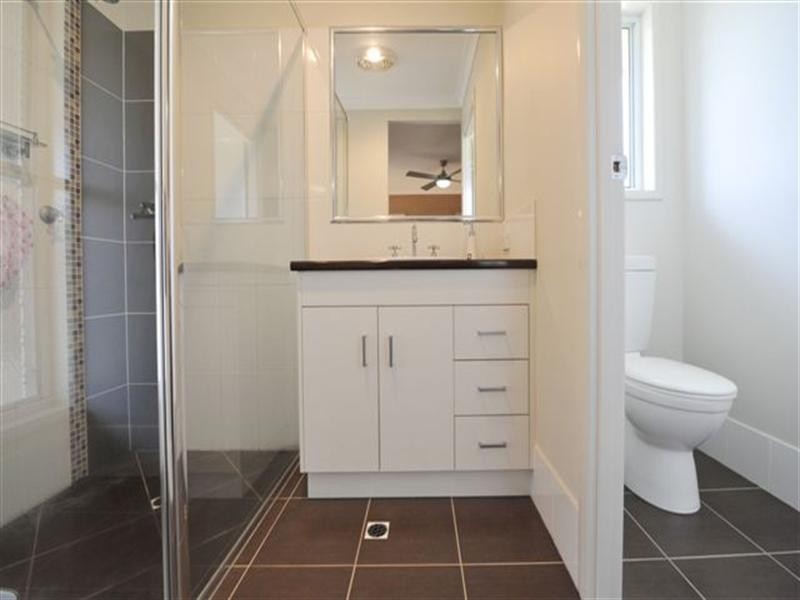 32 Elizabeth Kenny Court, Harristown QLD 4350