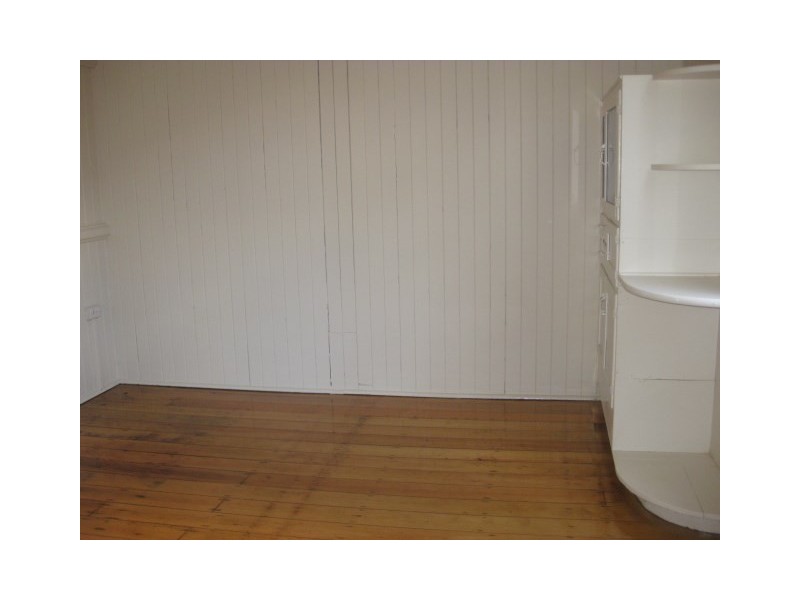 71 Alford Street, Mount Lofty QLD 4350