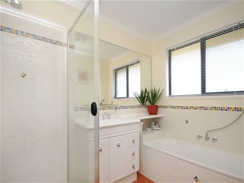 5 Clifford Street, Meringandan West QLD 4352