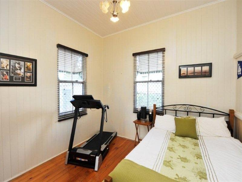 3 McCook Street, South Toowoomba QLD 4350