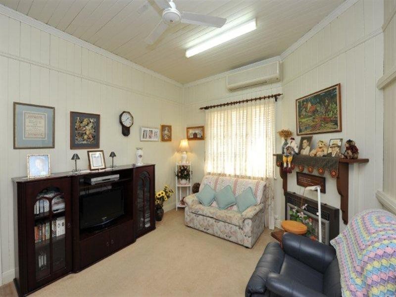 2 Gore Street, Toowoomba City QLD 4350