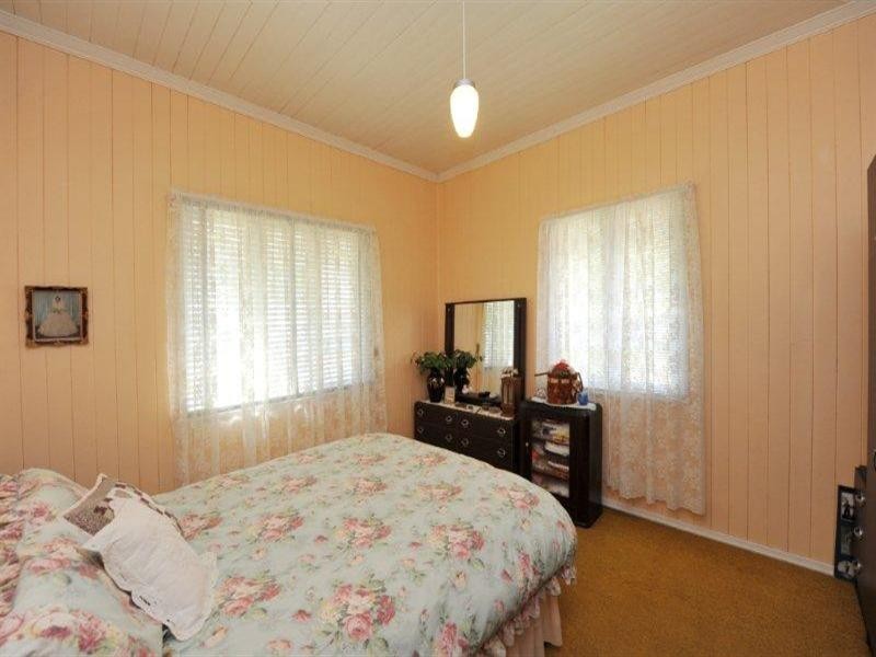 2 Gore Street, Toowoomba City QLD 4350