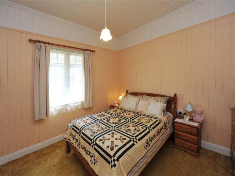 2 Gore Street, Toowoomba City QLD 4350