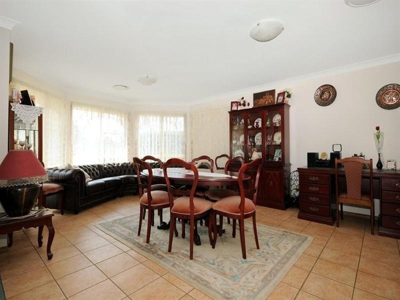 23 Carnation Court, Middle Ridge QLD 4350