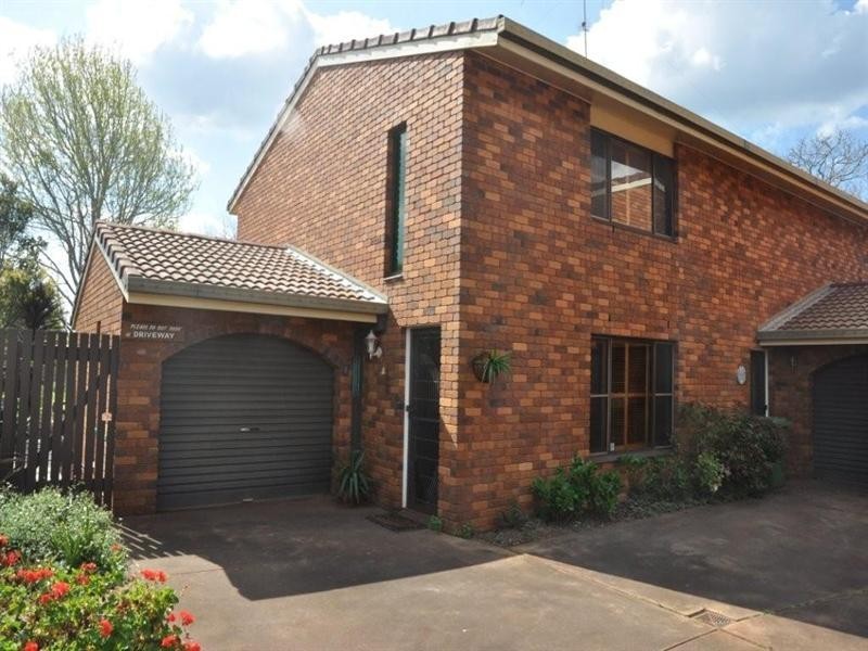 Unit 1/3 Herbert Street, East Toowoomba QLD 4350