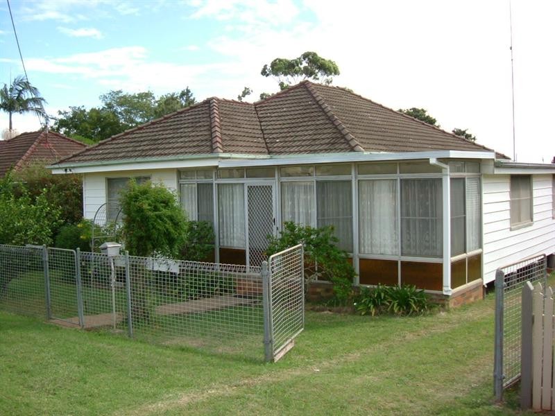 57 Llewellyn Street, Centenary Heights QLD 4350