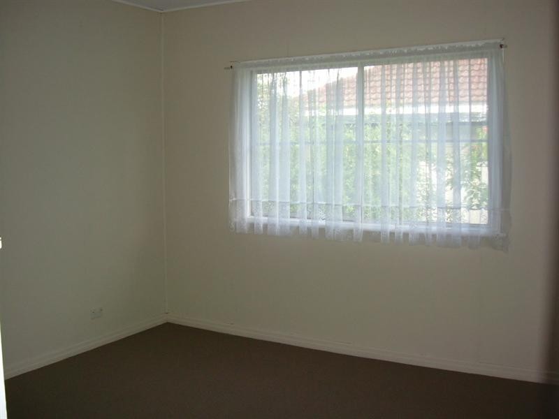 57 Llewellyn Street, Centenary Heights QLD 4350