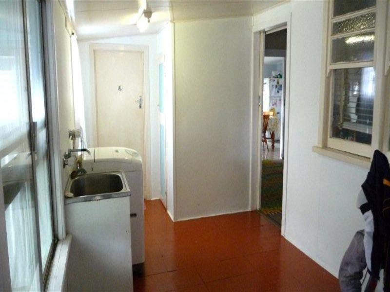57 Llewellyn Street, Centenary Heights QLD 4350