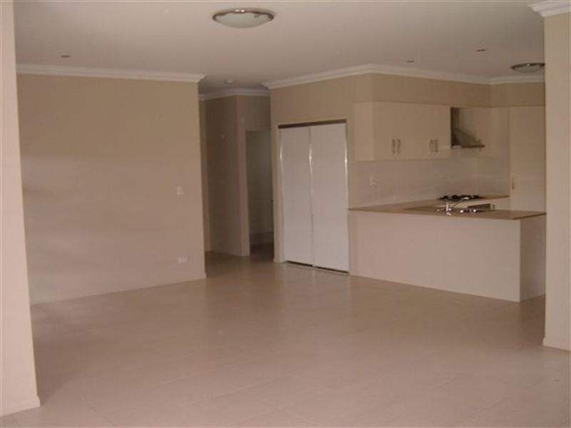 1/11 Highgrove Drive, Highfields QLD 4352