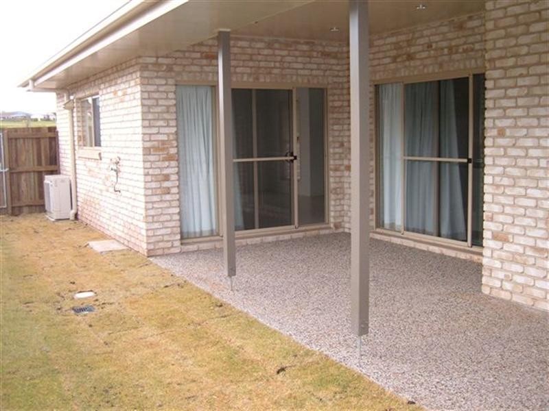 1/11 Highgrove Drive, Highfields QLD 4352