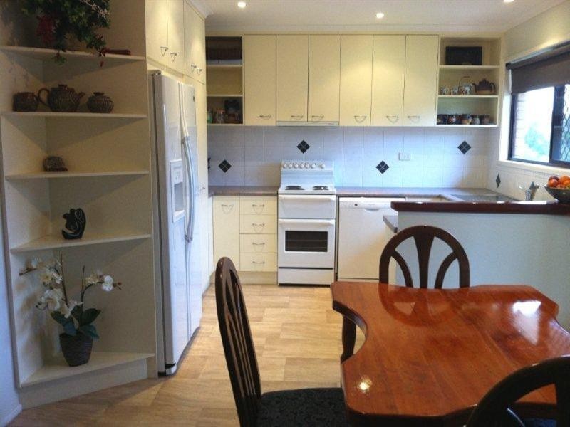 54 Lotus Crescent, Centenary Heights QLD 4350