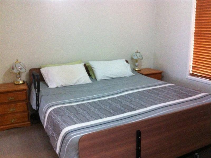 54 Lotus Crescent, Centenary Heights QLD 4350