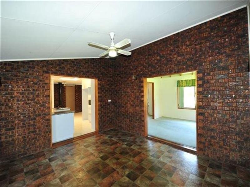 2 Sunray Drive, Highfields QLD 4352